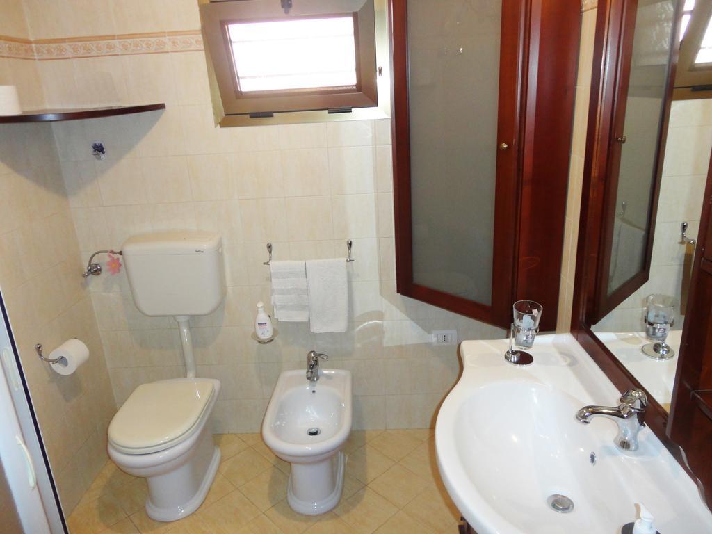 Casetta Indipendente Torre San Giovanni 103 Verso Sud المظهر الخارجي الصورة